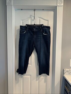 Lucky Brand Reese Boyfriend Dark Indigo Raw Hem Cropped Jeans